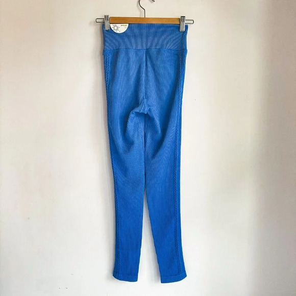 Offline by Aerie Seamless 7/8 Ribbed Leggings Blue Side Braided Detail S - Picture 8 of 13